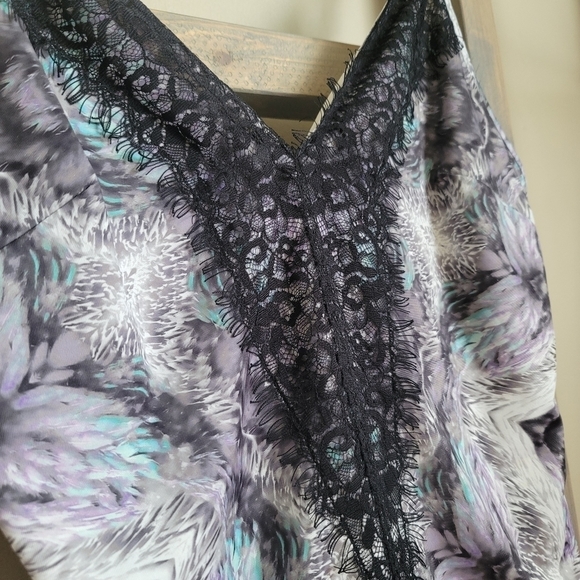 Bebe bodysuit size medium - Picture 5 of 11